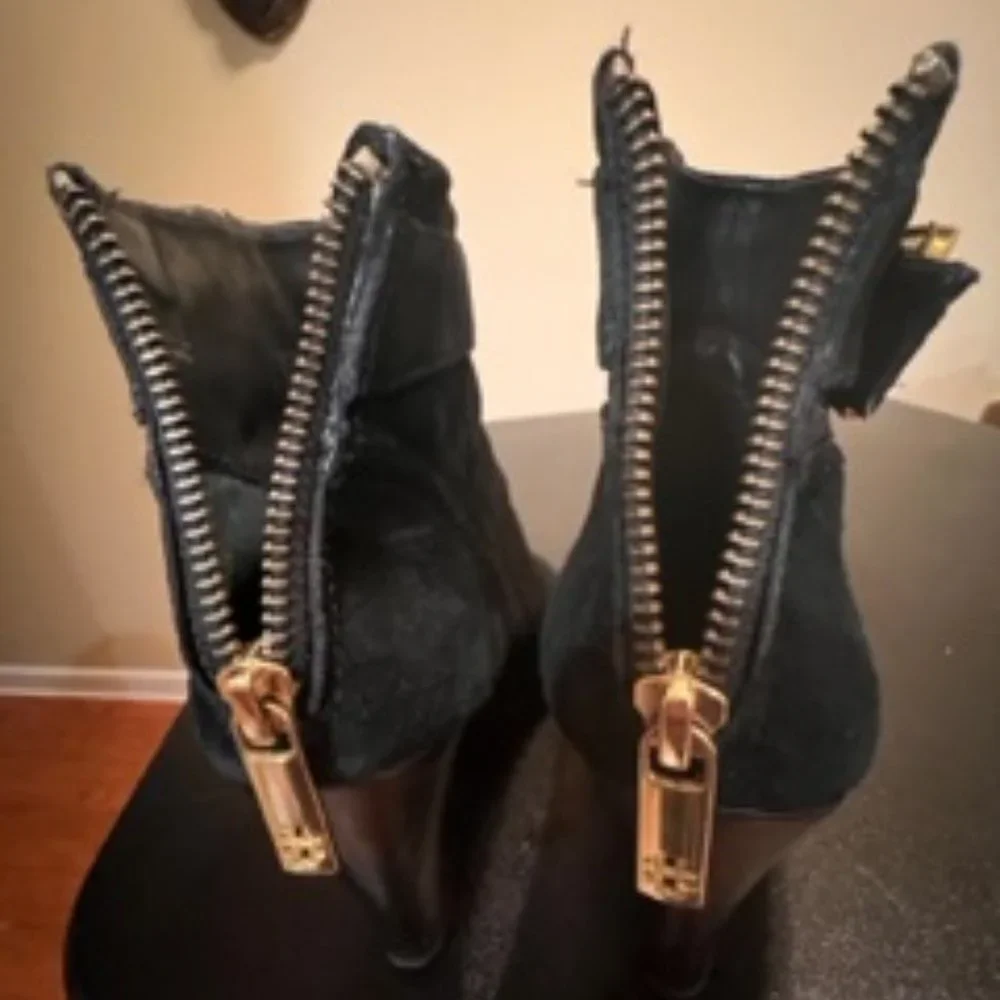 Tory Burch black suede wedge ankle boots size 5.5